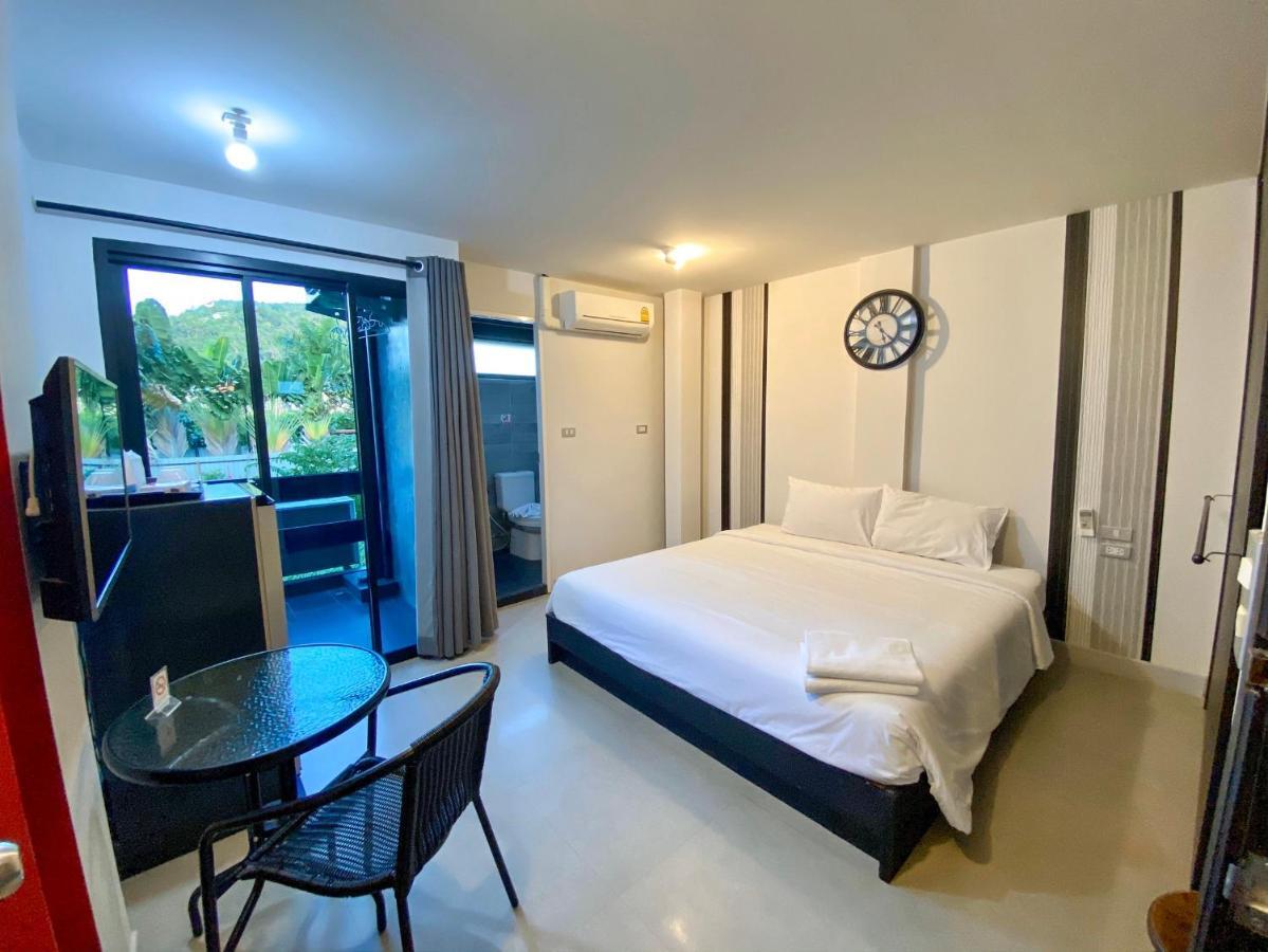 Отель Beam House Patong Экстерьер фото