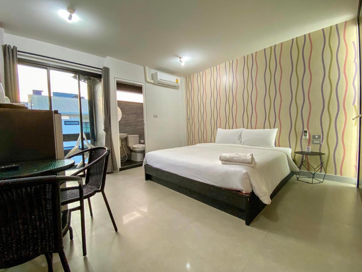 Отель Beam House Patong Экстерьер фото