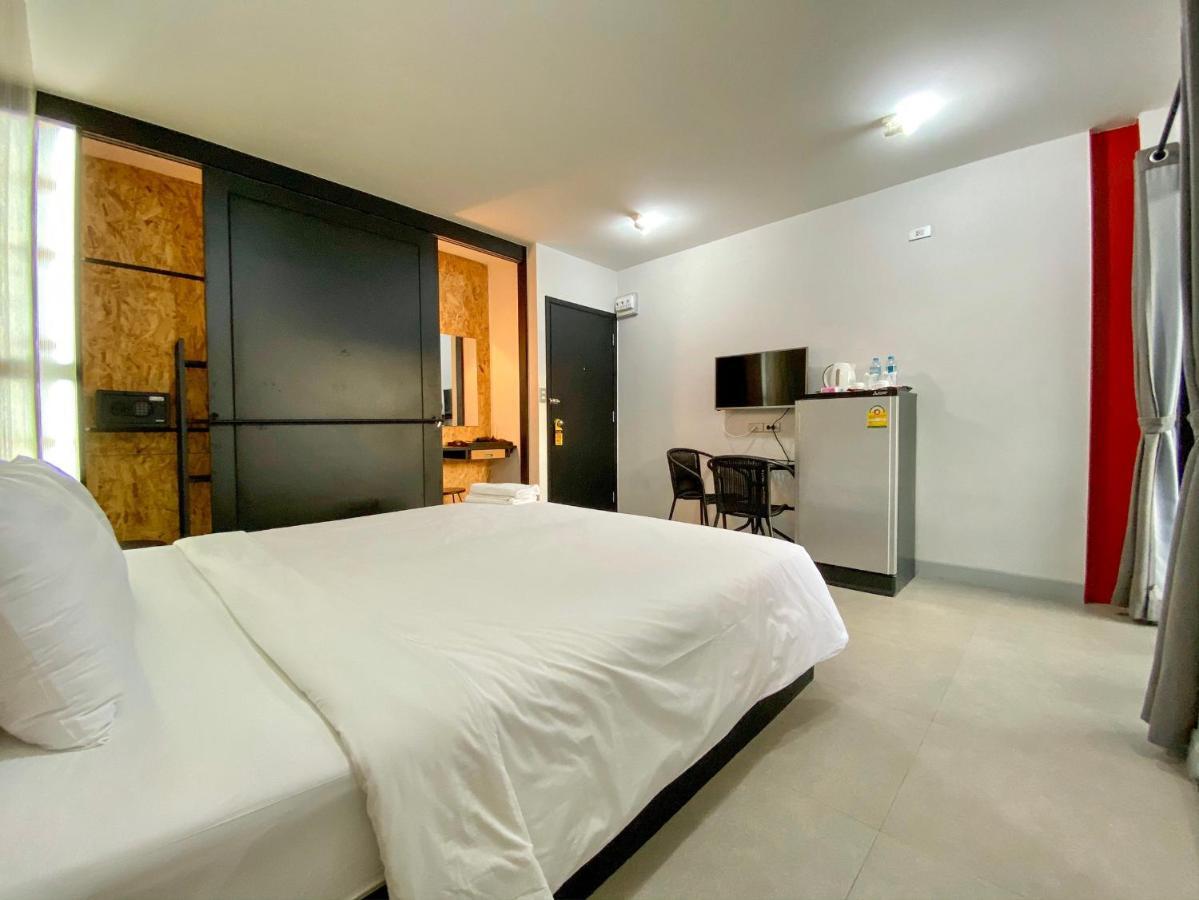 Отель Beam House Patong Экстерьер фото